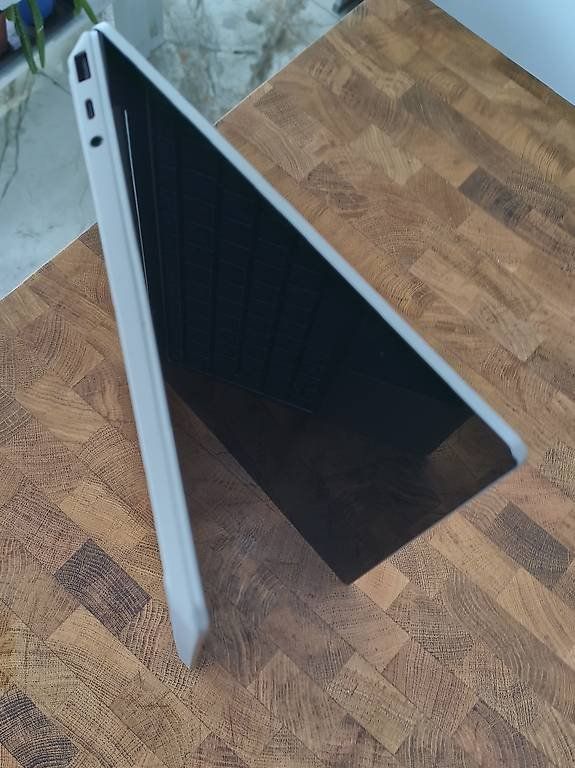 Microsoft Notebooks: Microsoft Surface Go i5-1035G1 – Gebraucht aus Busswil BE von asi_r552 1