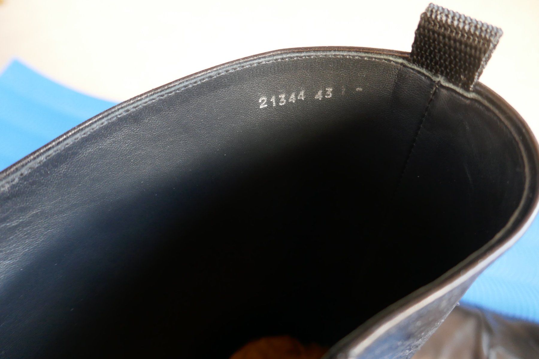 Herrenschuhe: SeXy Homers TinY  Stiefel Echt- Leder schwarz Gr. 43 – Neu und originalverpackt aus Hinwil von 4you66 9