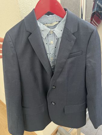 Veste et chemise taille 134