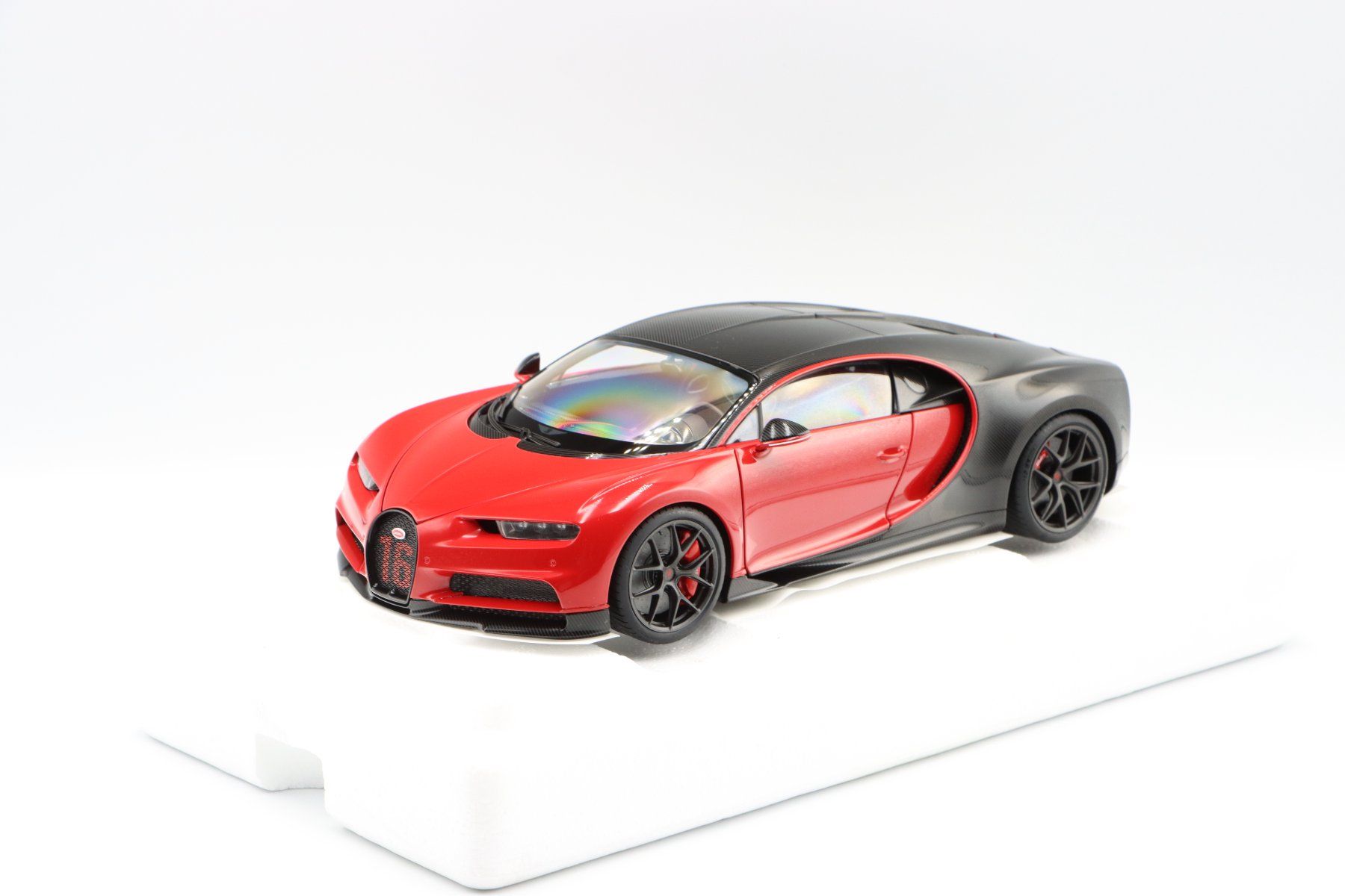 Bugatti Modellini d'auto: Bugatti Chiron Sport 2019 1:18 AutoArt – Nuovo e nell'imballaggio originale da Bühl b.Aarberg venduto da modelldiecast 2