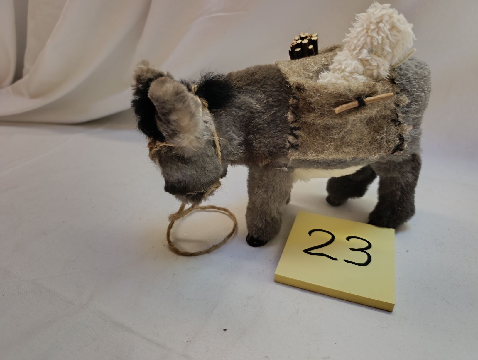 Statuette: Schwarzenberger Krippenfiguren Esel  – Usato da Oberarth venduto da sil_9dfs 1