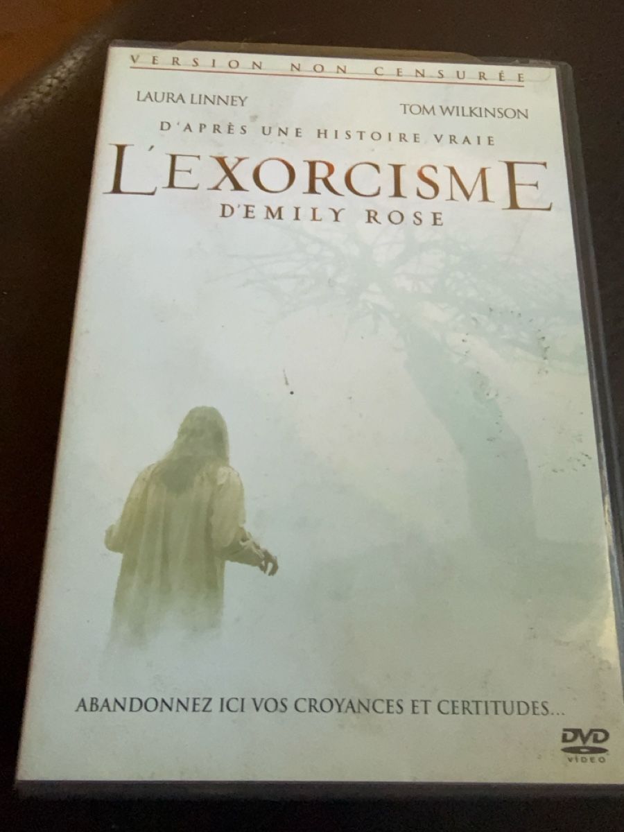 Tous les DVDs: L’Exorcisme d’Emily Rose – D'occasion à Troinex par grigri2020
