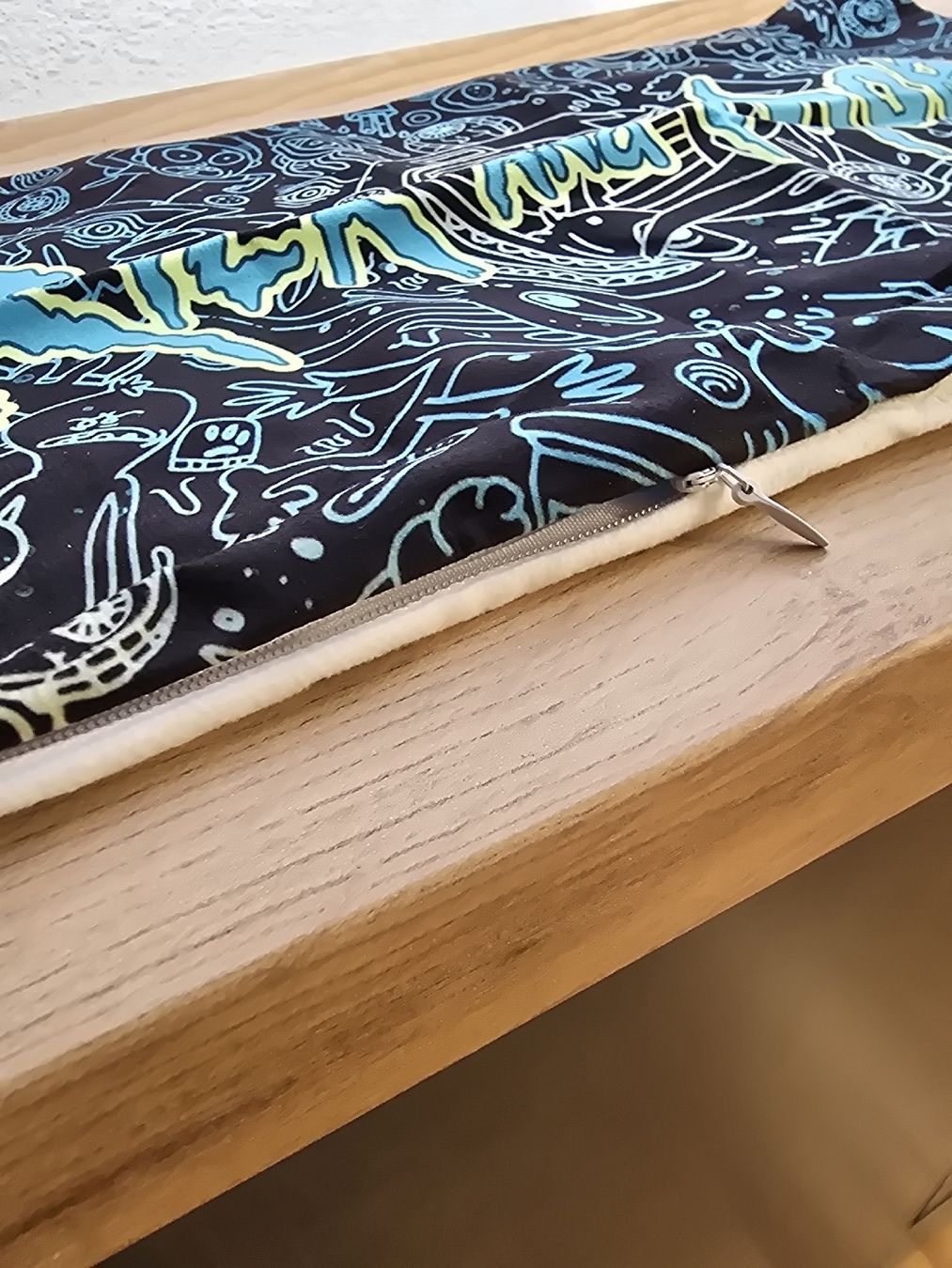 Coussins: housse coussin rick et morty – Neuf avec emballage d'origine à Le Locle par Marc9194 1