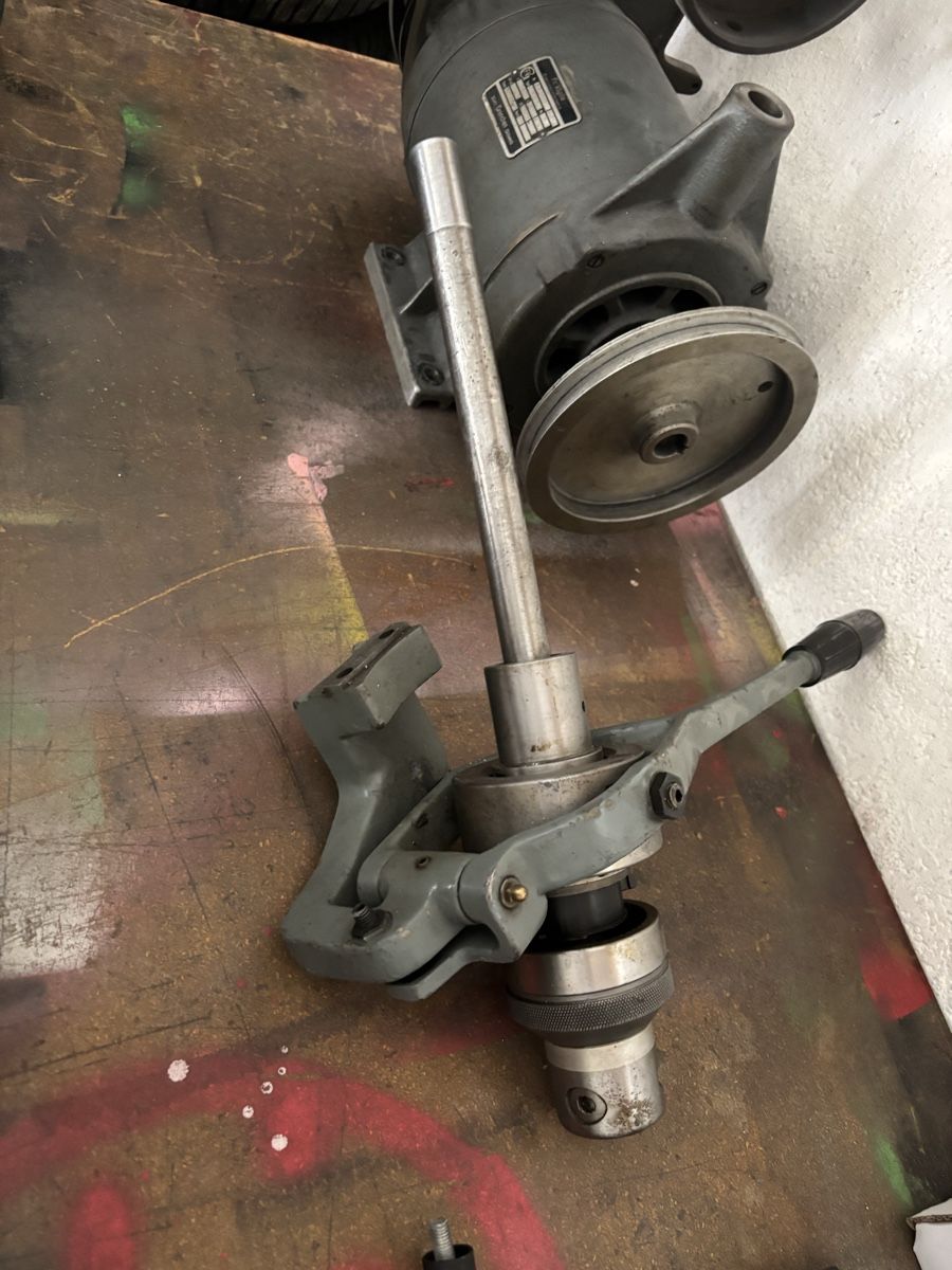 Schaublin Toutes les machines: Tour Schaublin 102 + accessoires  – D'occasion à St-Imier par ic.27 4