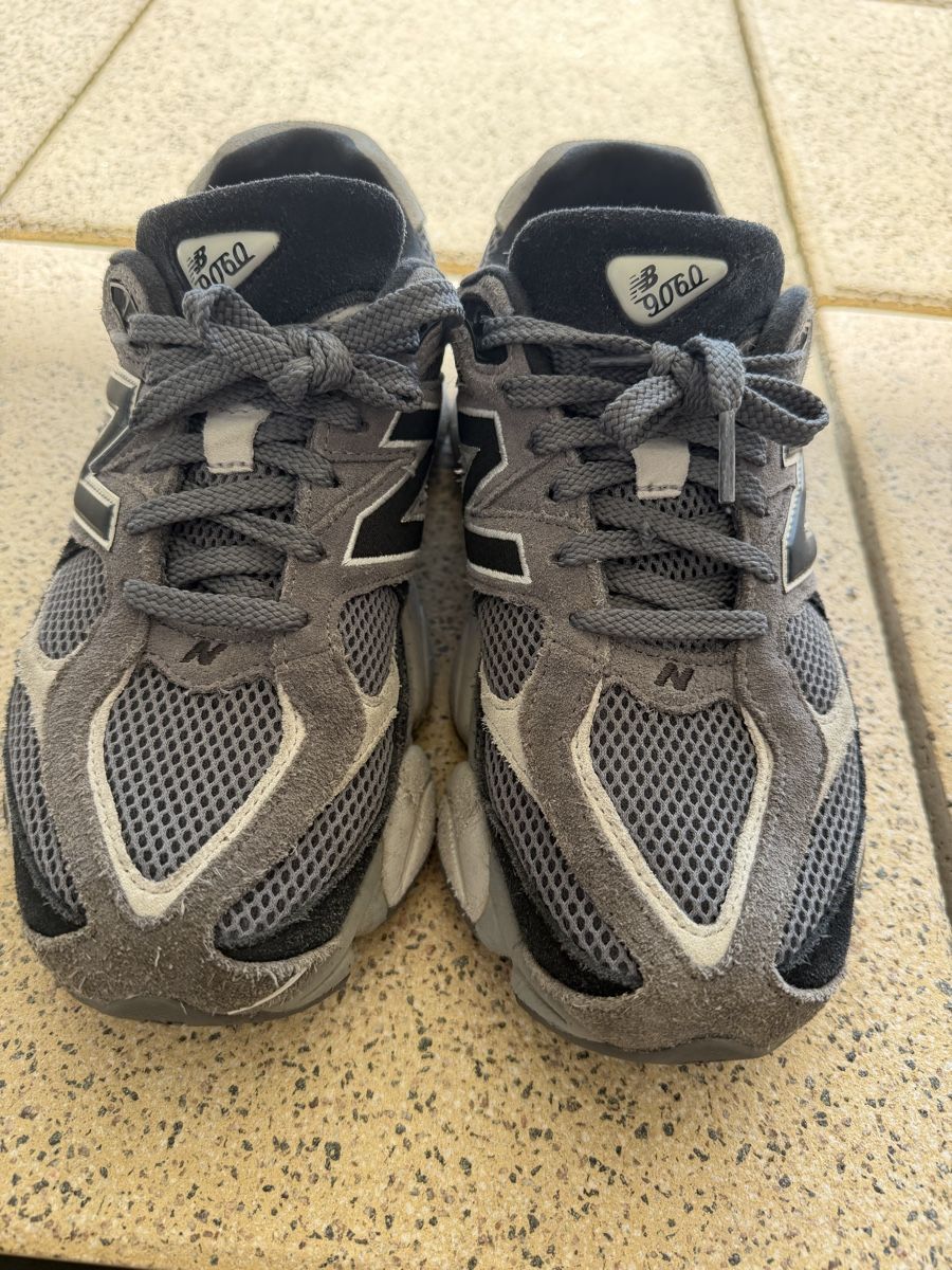 New Balance Herrenschuhe: New Balance 9060 – Gebraucht aus Liestal von KLAG 1