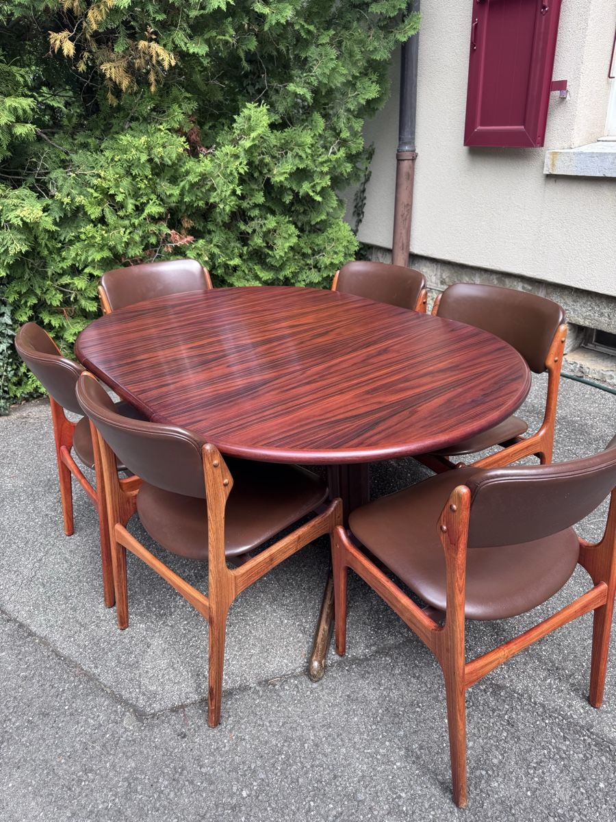 Tables: Superbe table à manger extensible danoise en palissandre  – D'occasion à Vésenaz par Angela.C3 5