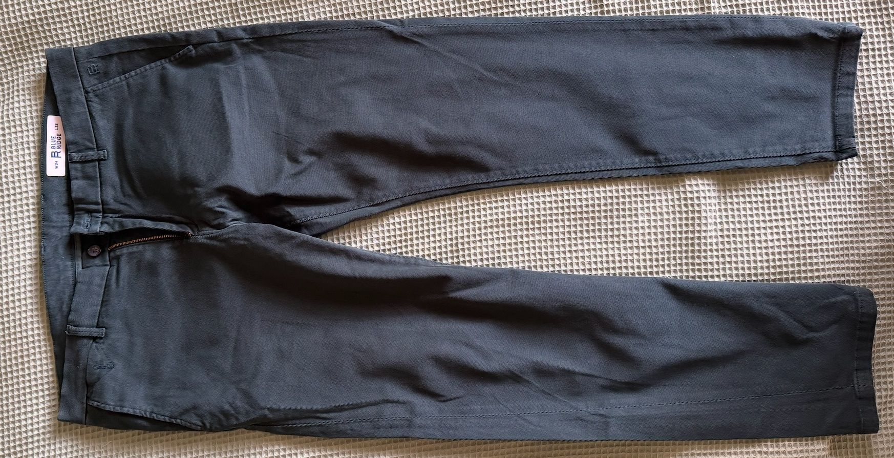 Pantaloni: Darkgreen Trousers W34 L32 – Usato da Zürich venduto da mat_n78x