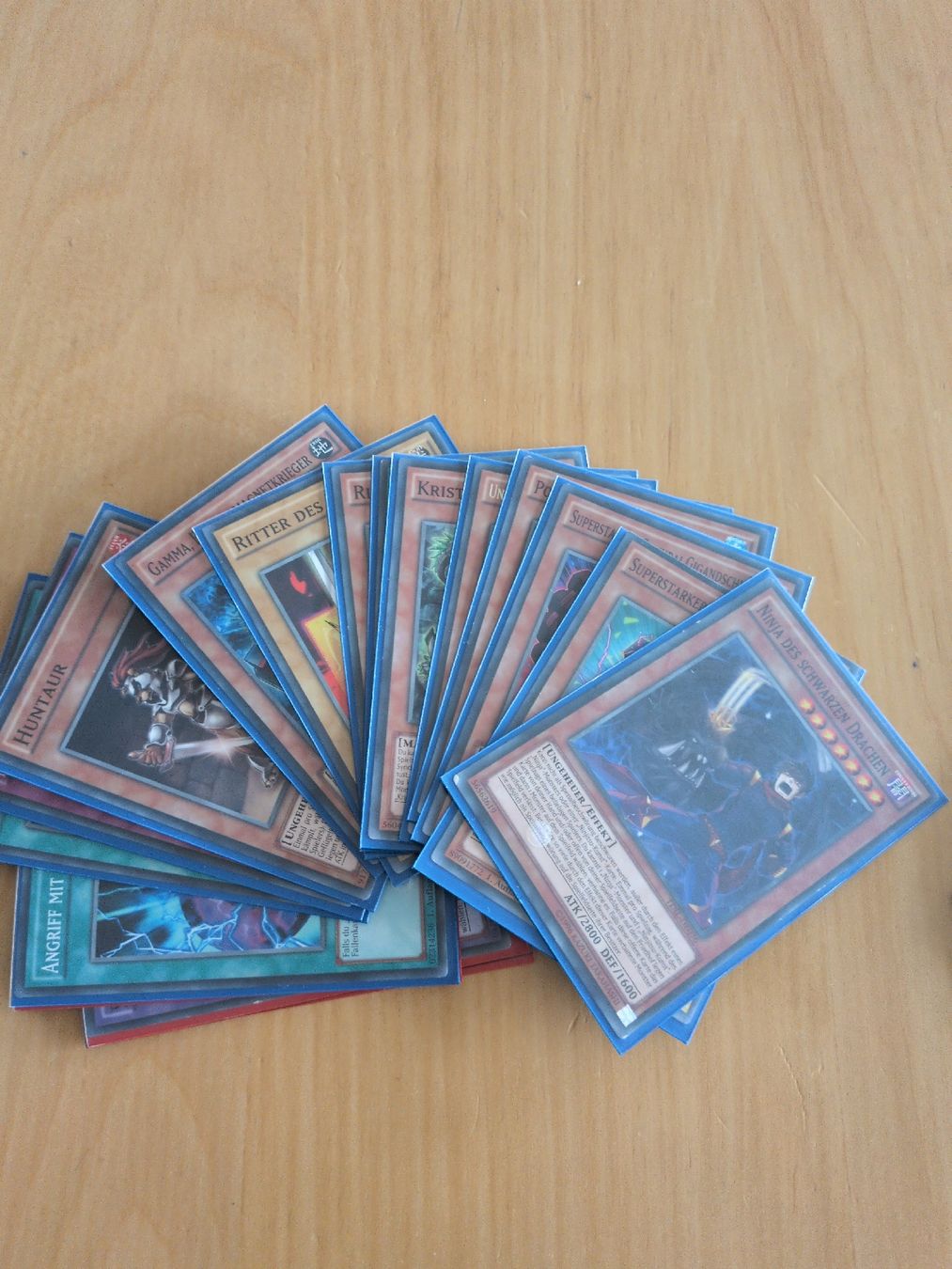 Giochi: yugi oh Sammlung  – Usato da Hinterkappelen venduto da dav_r9fp 1