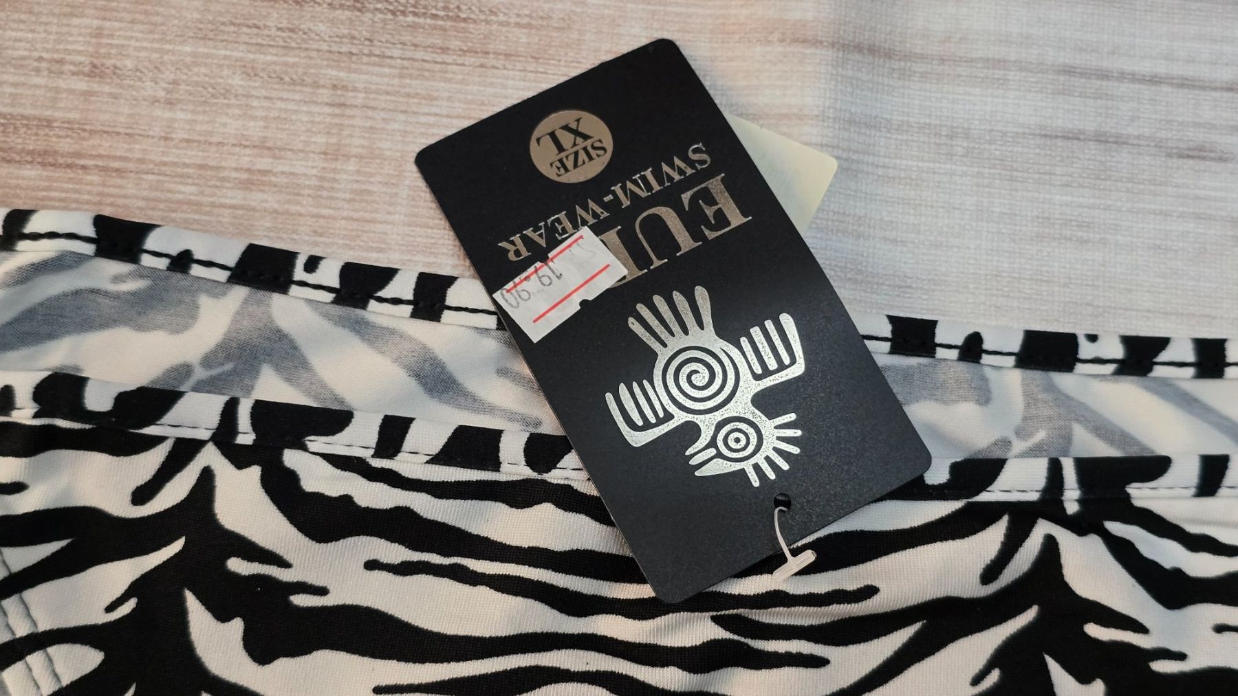 Costumi da bagno & Bikini: Side-Tie Bikini Slip - XL - Zebra 👙 – Nuovo (secondo la descrizione) da Thalwil venduto da VitaMini 2
