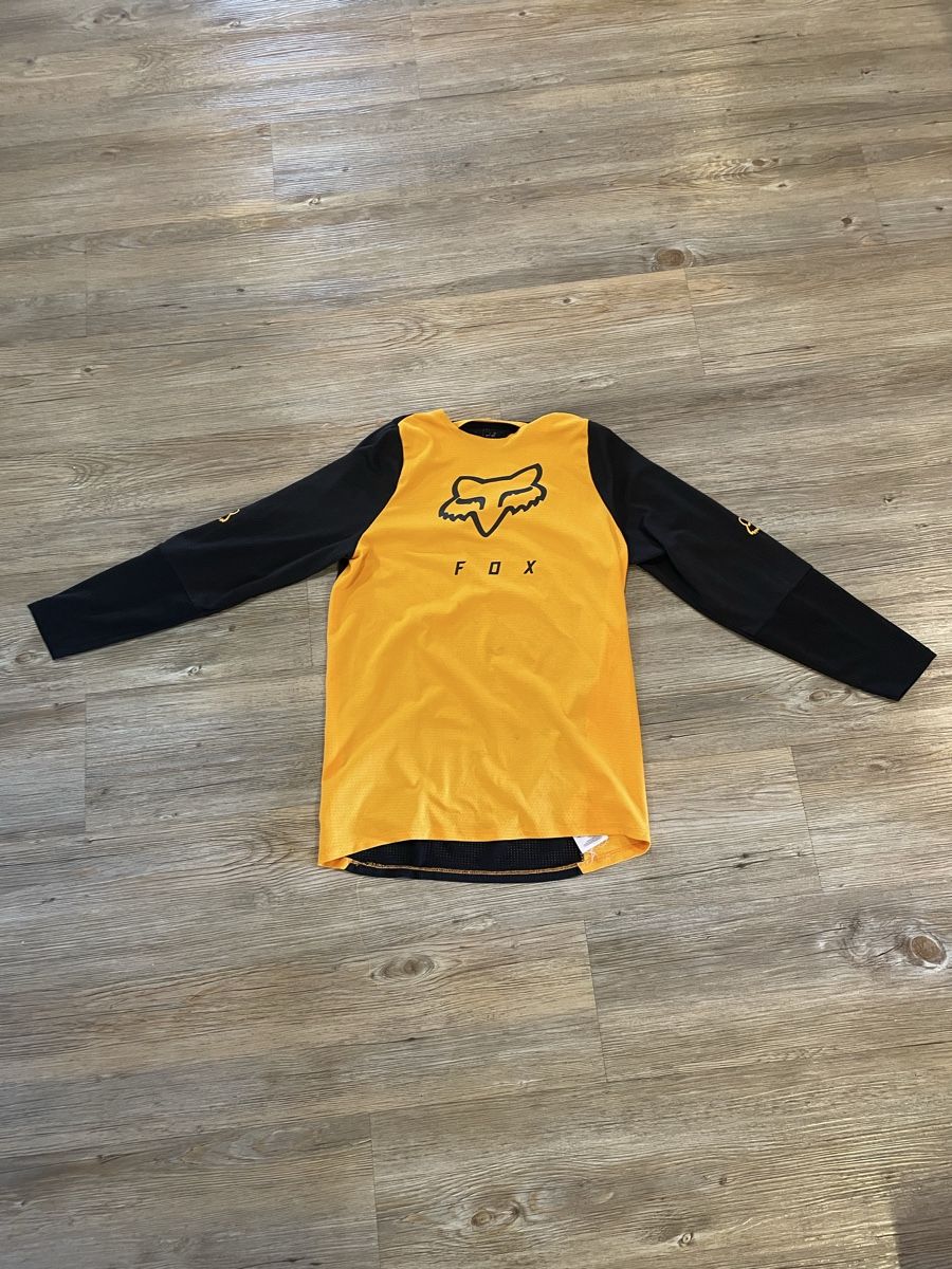 Fox Maillots de corps & Pantalons: Fox Shirt – D'occasion à Süderen par Da1910