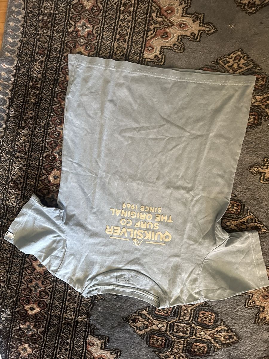 Quiksilver Hemden, T-Shirts & Polos: Quicksilver 2 T.Shirt  9/10 jahrig  – Gebraucht aus Uster von bek_v2ct 5