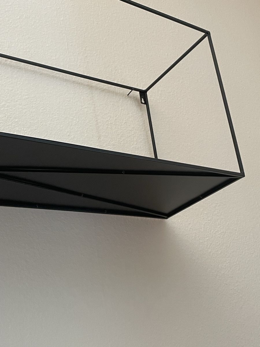Scaffali: Wandregal Dänisches Design – Usato da Basel venduto da Gundeli-25 2