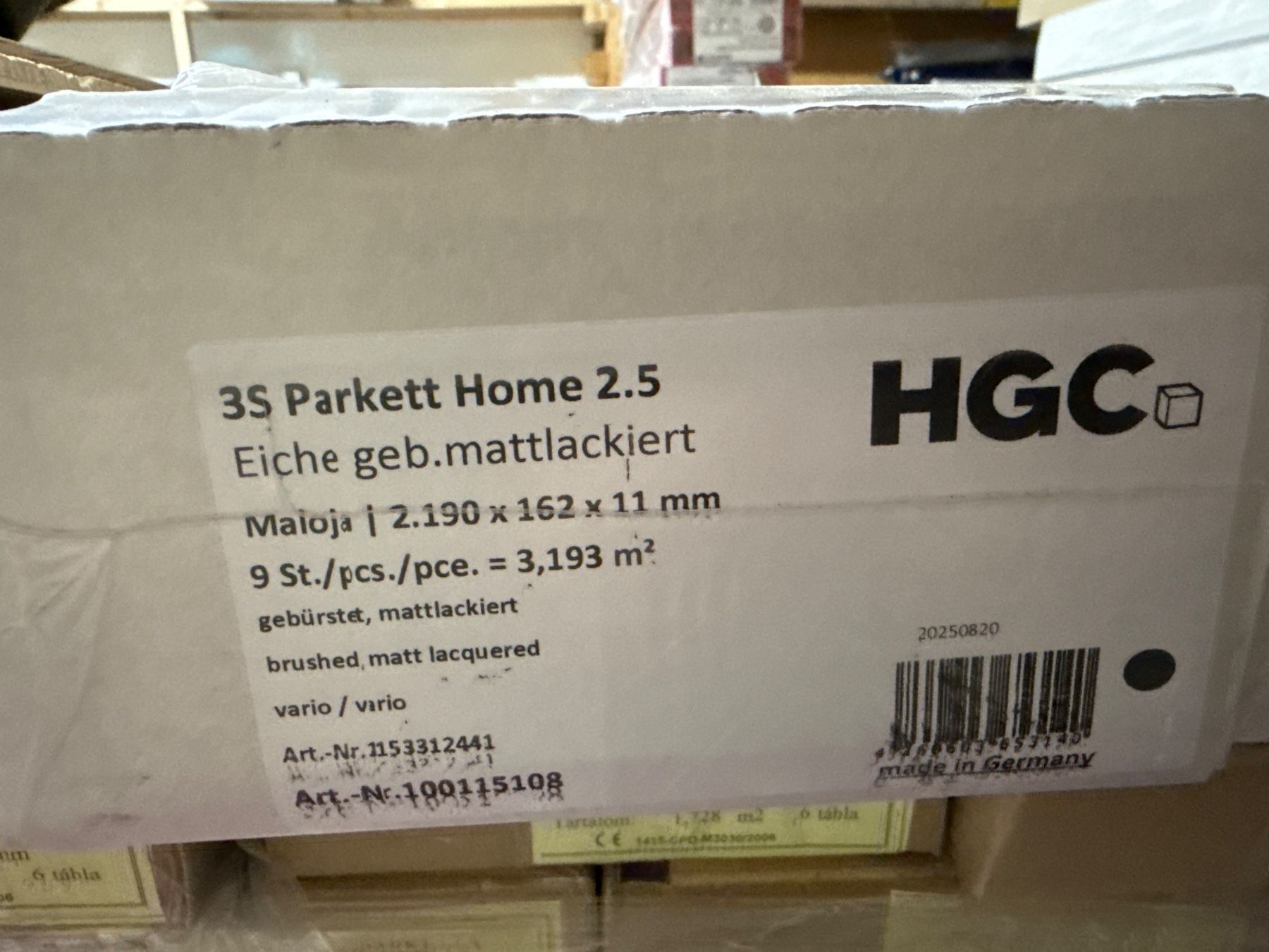 Revêtements de sol: Parkett Eiche 3s 8m2 – Neuf avec emballage d'origine à Naters par inf_5wz7 2