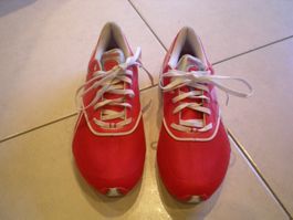 Turnschuhe Gr.37,5 Reebok Neuwertig! unisex