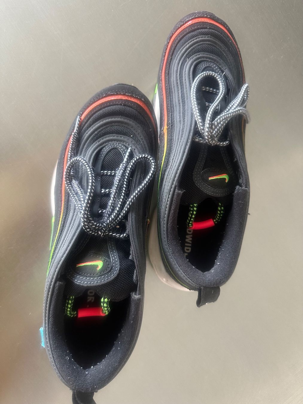 Nike Herrenschuhe: CHAUSSURES NIKE TAILLE 42 – Gebraucht aus Sion von jaipur1401 4