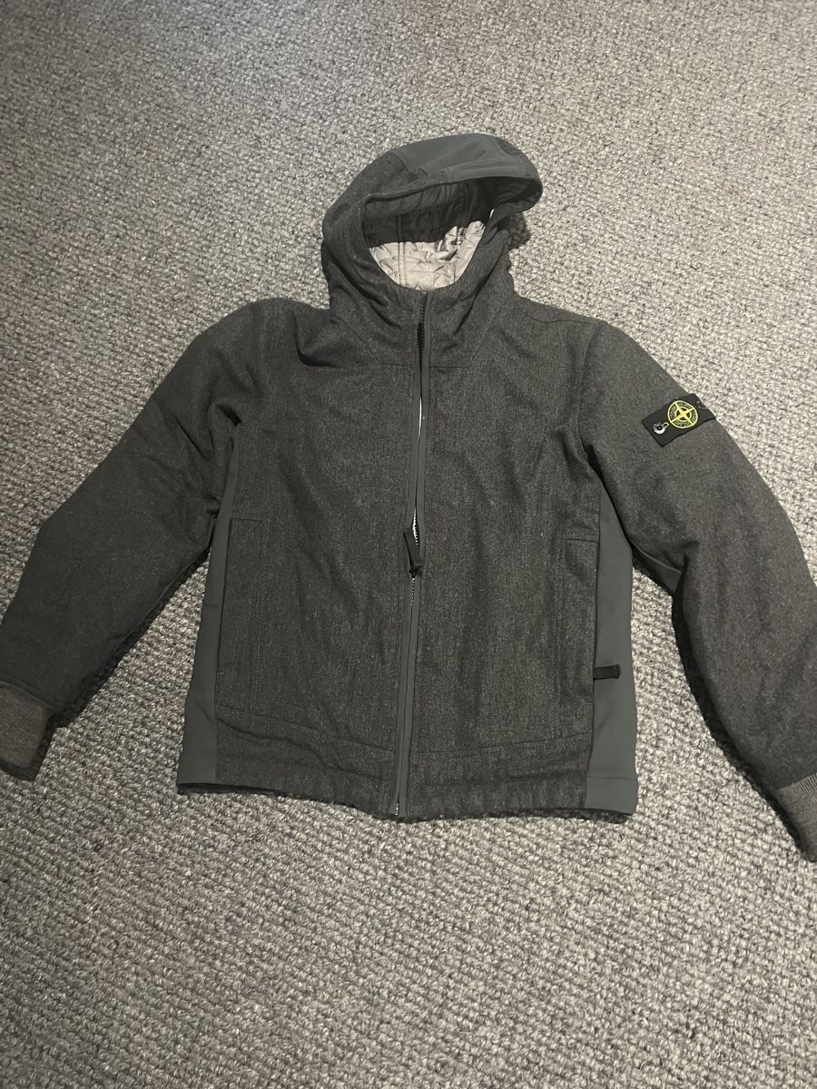 Stone Island Giacche & Cappotti: Stone Island Junior Grey Wool Jacket. Size 12. Winter. – Usato da Küsnacht ZH venduto da secondround