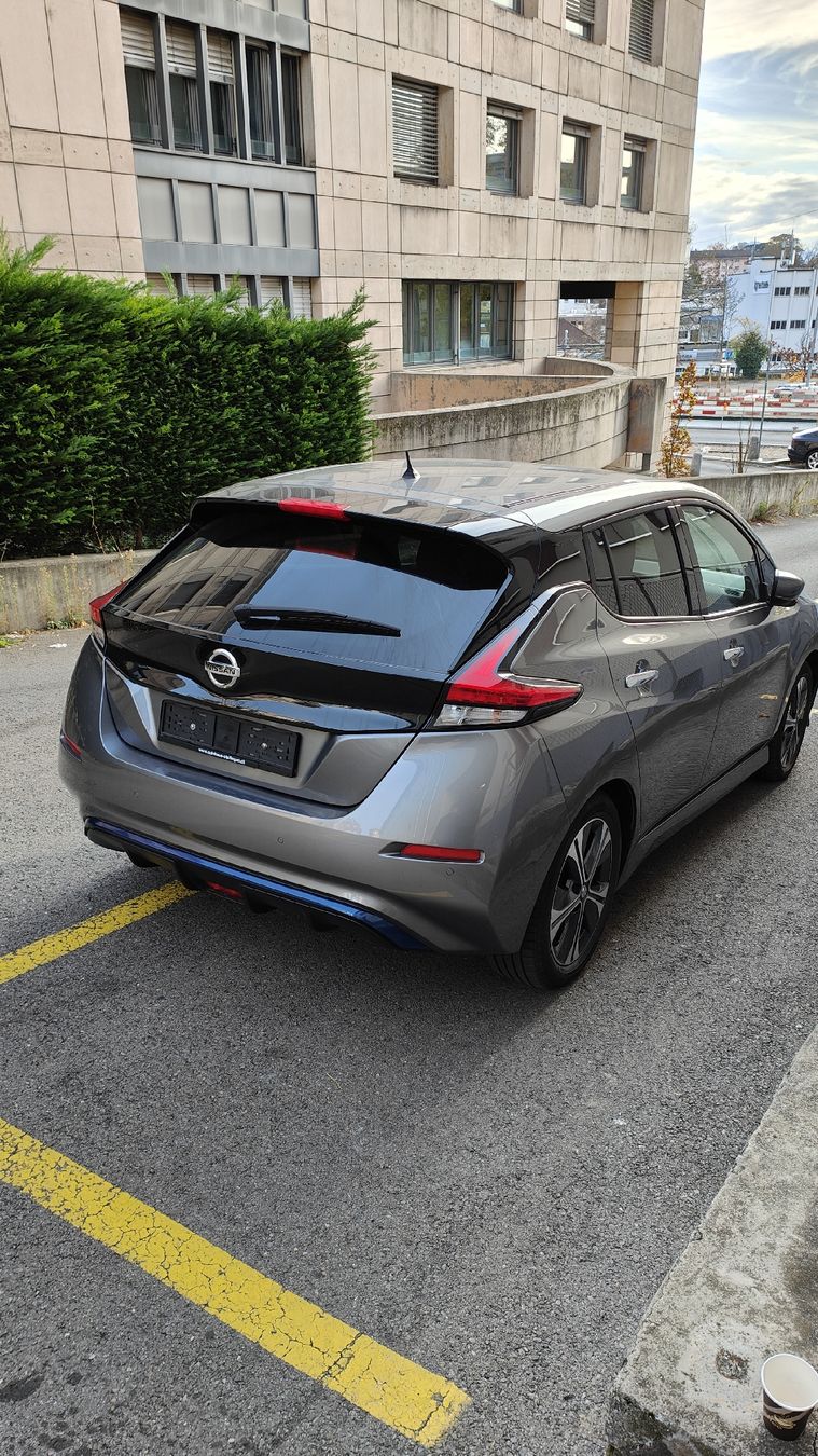 Nissan Autos: Nissan Leaf Tekna – Gebraucht aus Lausanne von LeConfiseur 4