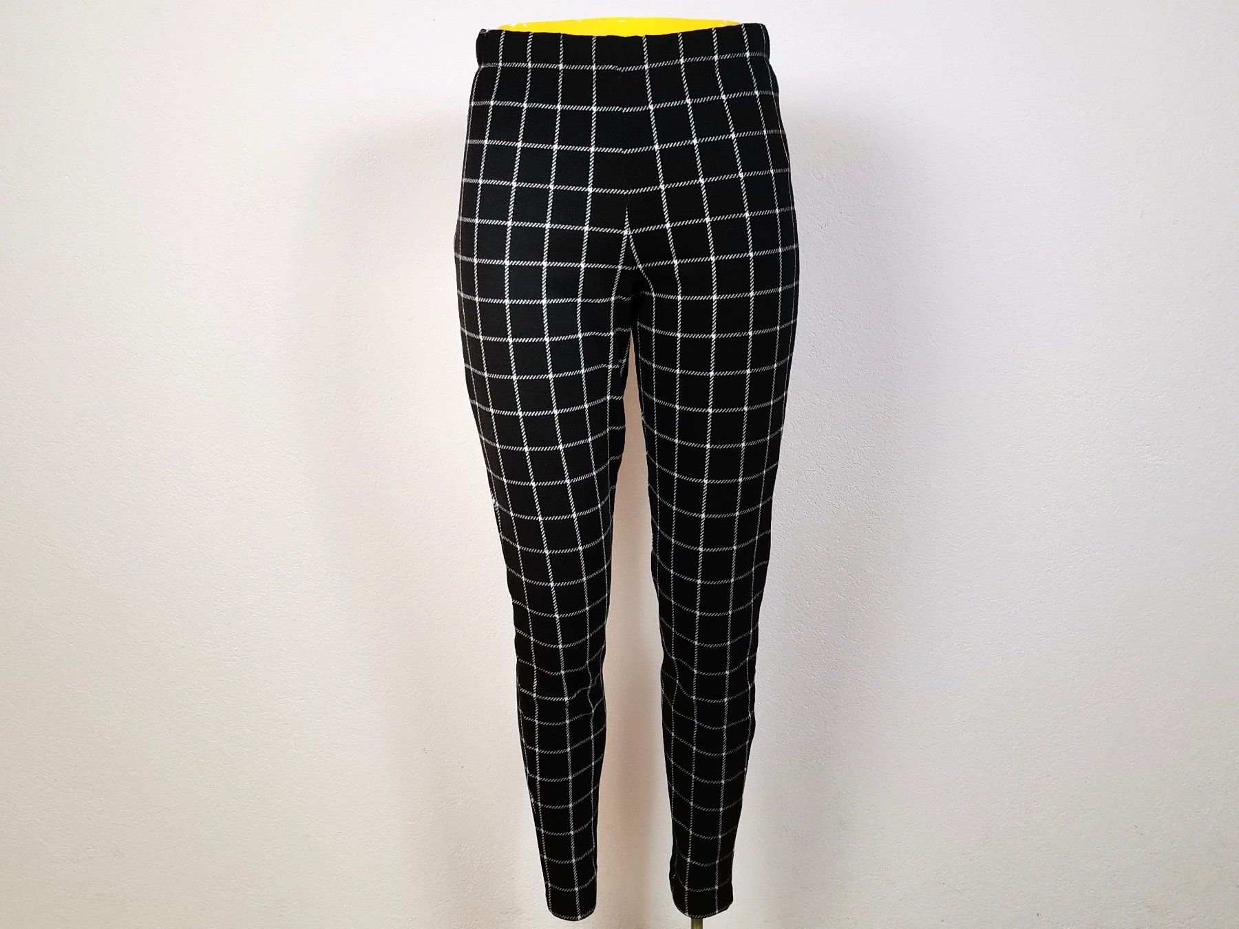 Leggings: STUDIO UNTOLD Leggins " Damen" – Usato da Schaffhausen venduto da Restwert_SH