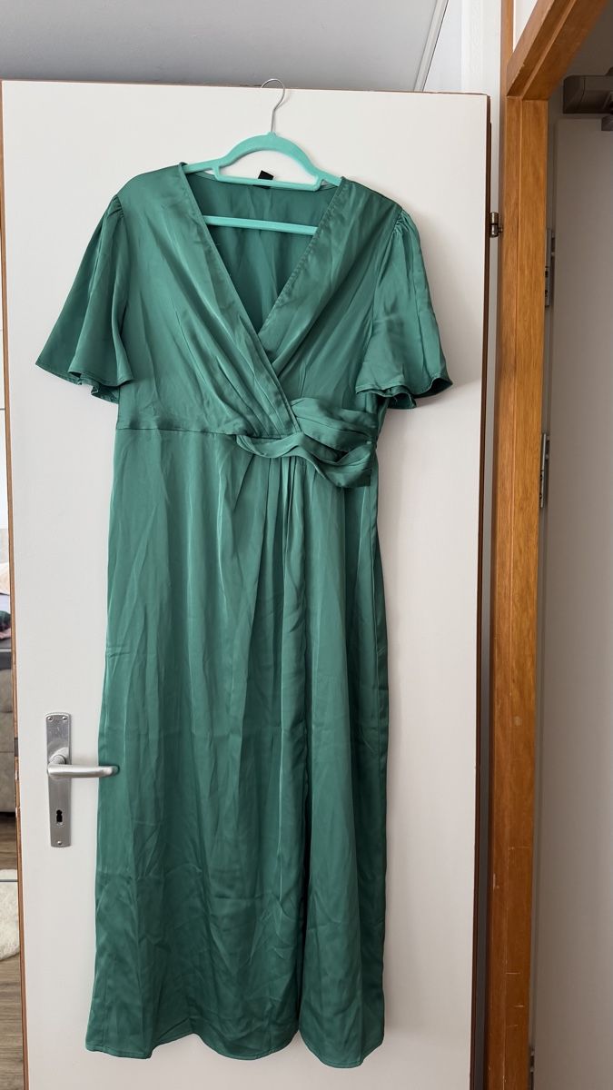 Kleider: Kleid – Gebraucht aus Bern von 18valeria__