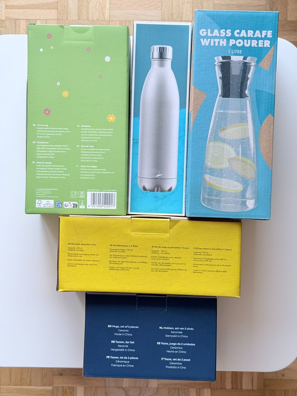 Altro in Stoviglie & Bicchieri: 2x Water Bottles + 6x Cups – Nuovo e nell'imballaggio originale da Epalinges venduto da Lily2006 3