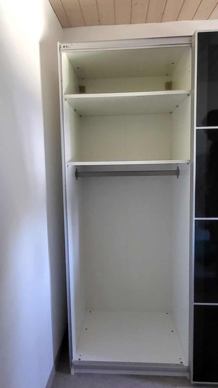 Ikea Armadi: Schrank – Nuovo (secondo la descrizione) da Rudolfstetten venduto da graenicher01 2