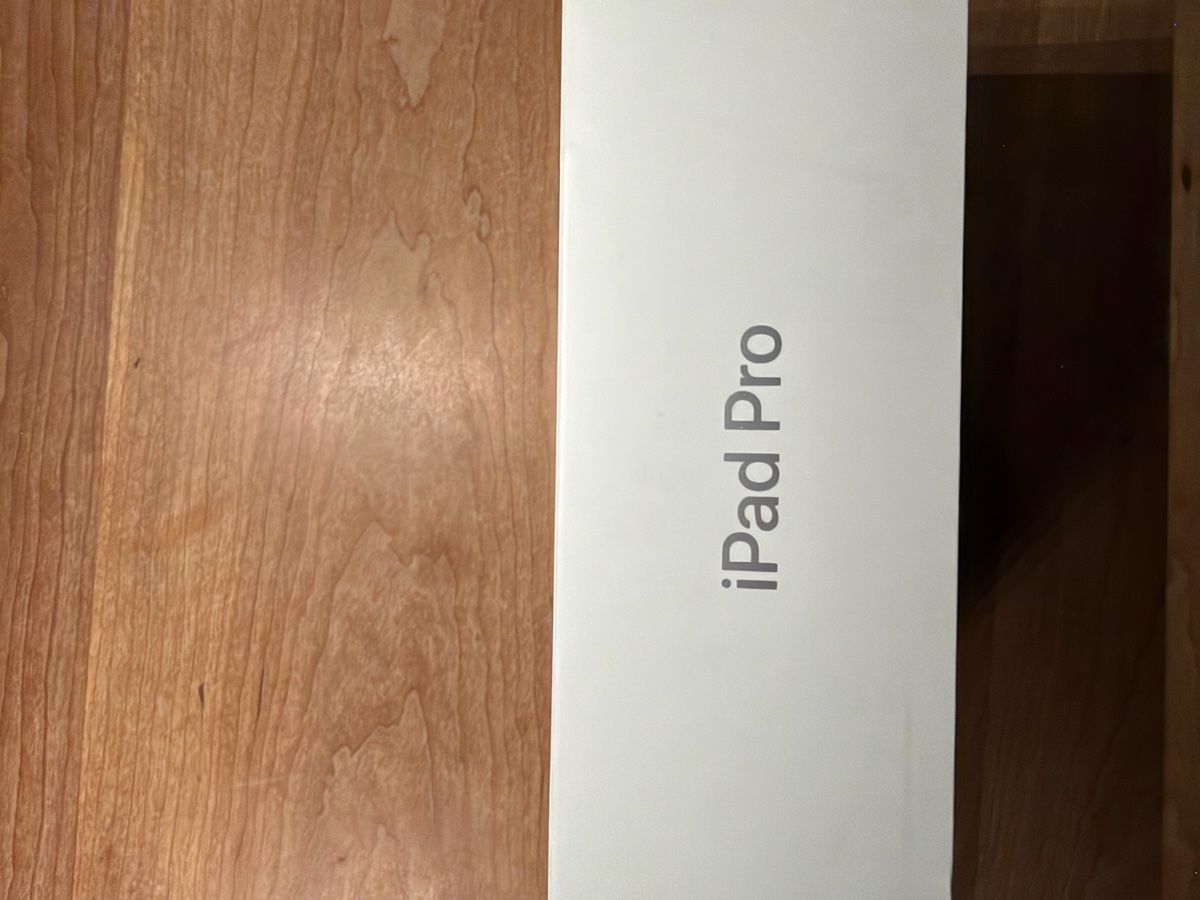 Apple Tablet PC: iPad Pro Wi-Fi + Cellular 64GB – Gebraucht aus Busswil BE von Sonnenblumenbild 3