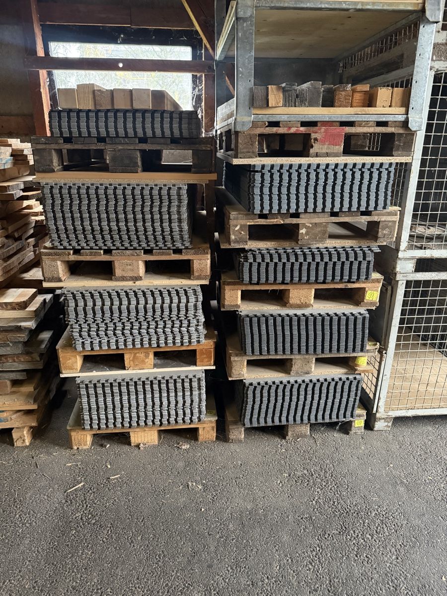 Bodenbeläge: PVC-Boden – Gebraucht aus Weinfelden von Saitham