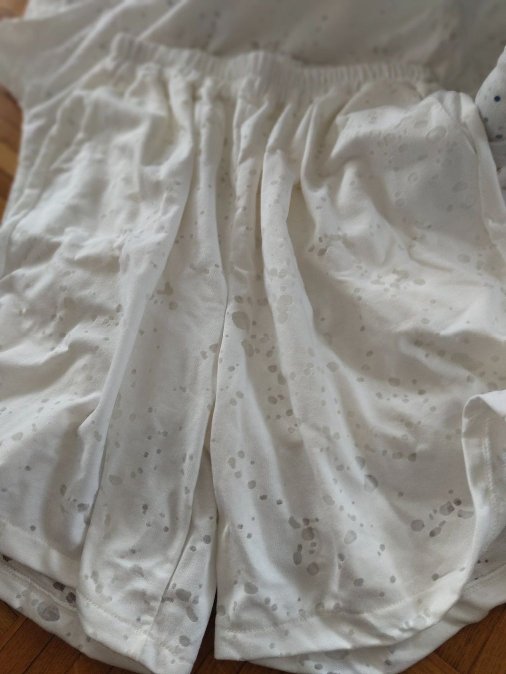 Lotti di vestiti: Ensemble – Nuovo e nell'imballaggio originale da Grand-Lancy venduto da ana_7y2f 5