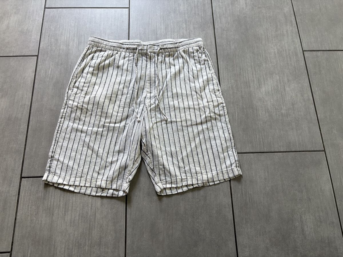 H&M Pantalons: Shorts, Gr. S – Neuf (Voir description) à Wallenwil par Rainbow45