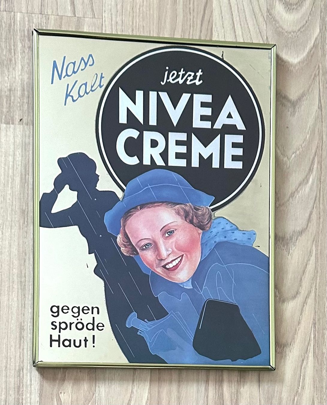 Specchi: Vintage Werbespiegel NIVEA CREME – Usato da Zürich venduto da brazerola