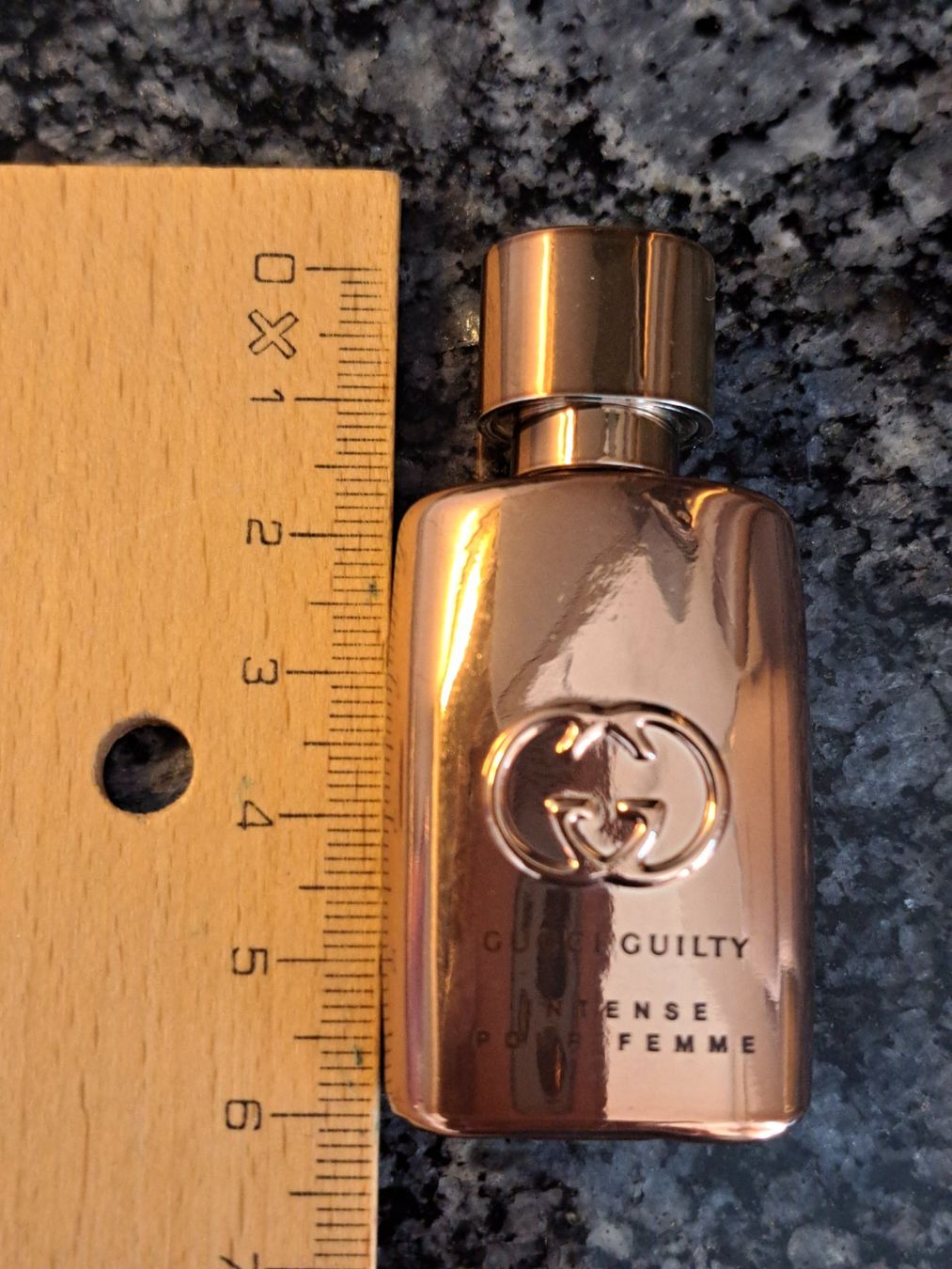 Gucci Parfum & Eau de Toilette: Gucci Guilty Parfum Mini ungebraucht – Neu (gemäss Beschreibung) aus Wittenbach von lorepar 2