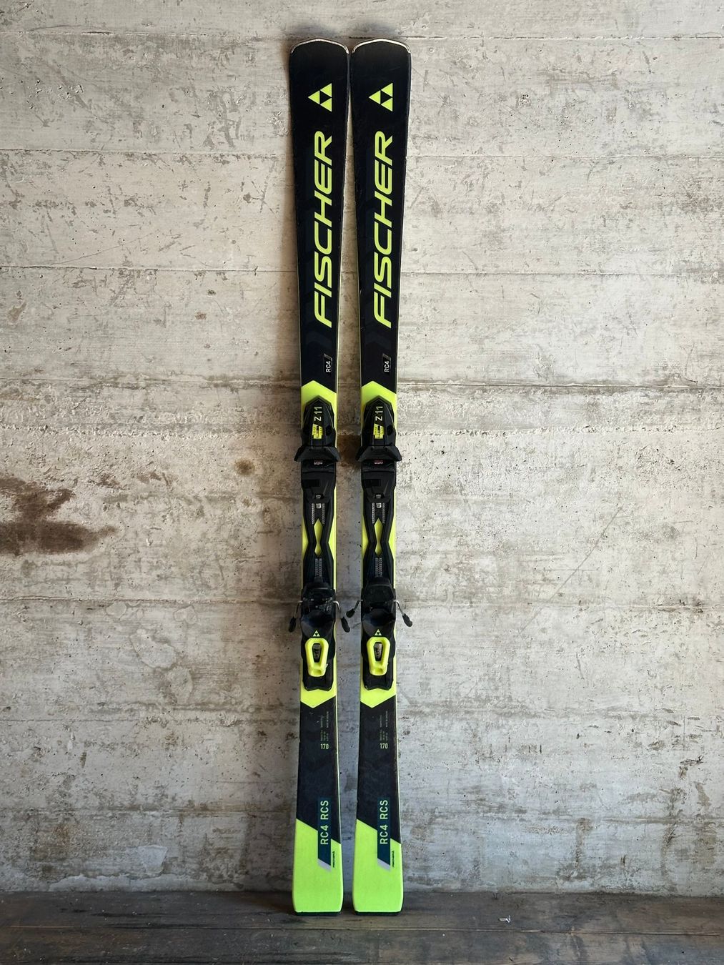 Fischer Skis: Fischer RC4 RCS Ski 170CM 2025 – Gebraucht aus Emmenbrücke von karkarkar
