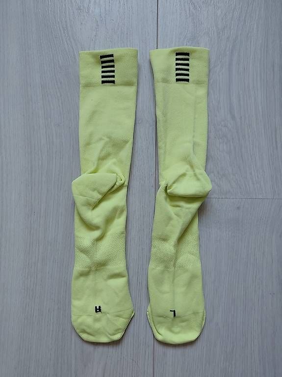Rapha Calze: Rapha Pro Team Velo socken, Gelb, Gr. M, neu – Usato da Hergiswil NW venduto da michischnix