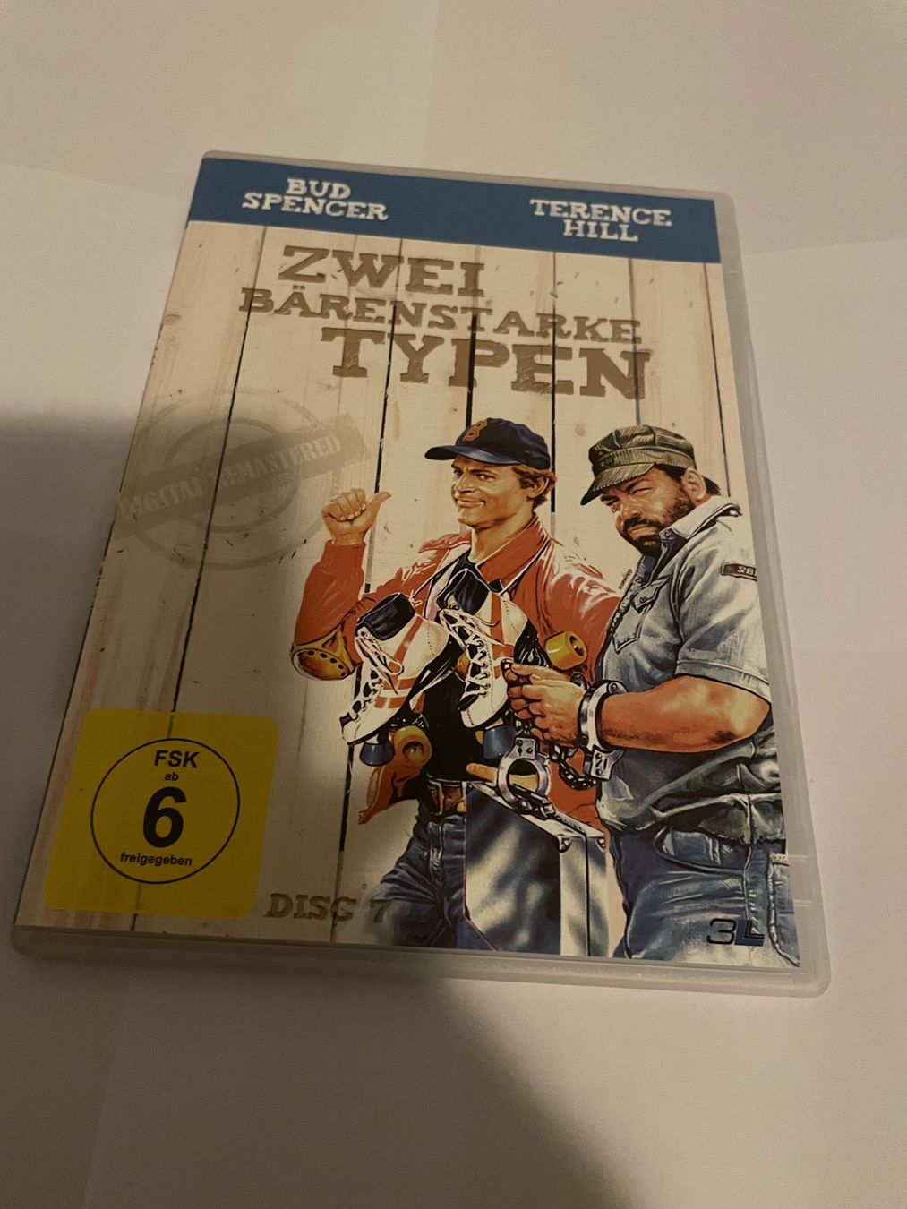 Tutti i DVDs: Zwei Bärenstarke Typen – Usato da Winterthur venduto da Cobraforce