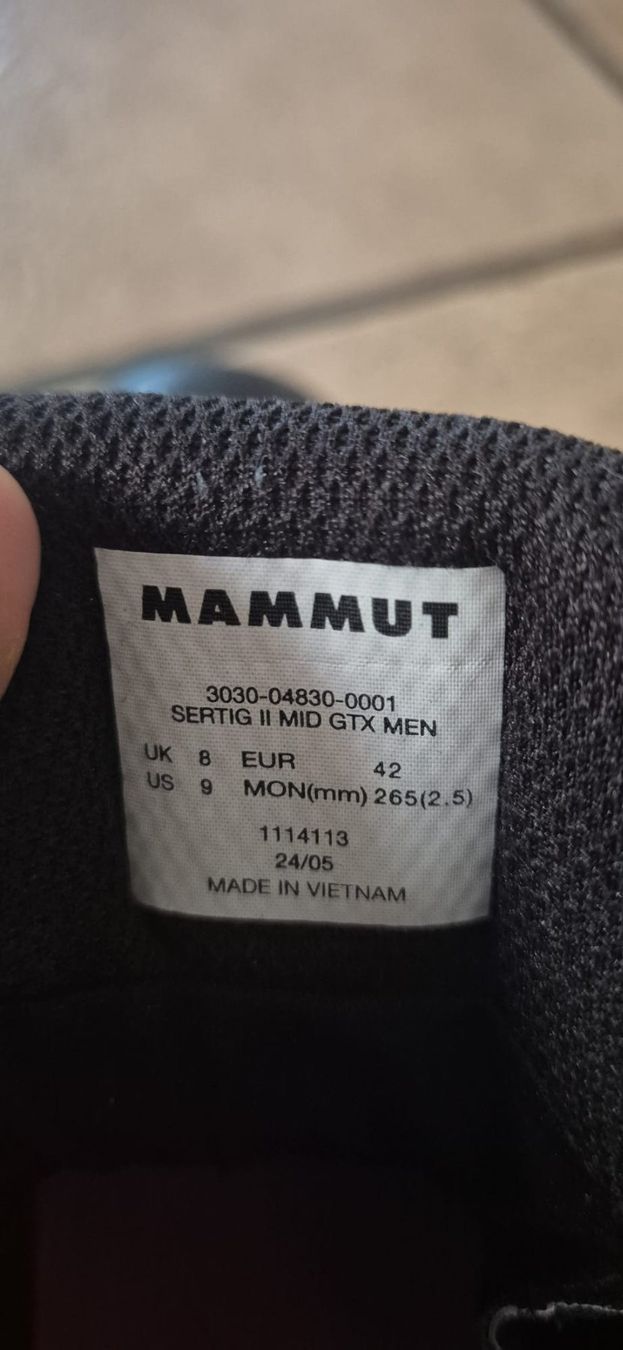 Mammut Chaussures hommes: Mammut Wanderschuhe / Goretex – D'occasion à Mägenwil par consumer2008 1