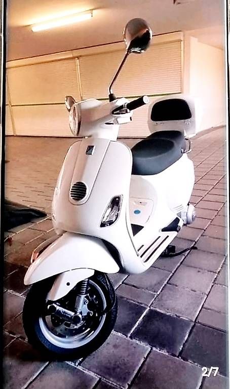 Scooter: Piaggio Vespa LX 125 ie – Usato da Seengen venduto da Dcc1 2