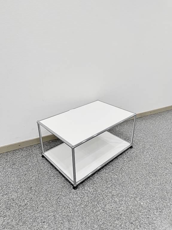 Tavoli: USM Haller couchtisch reinweiss – Usato da Glattbrugg venduto da q-aderdesign