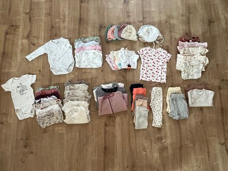 Babykleider Gr. 62 | 50 Teile