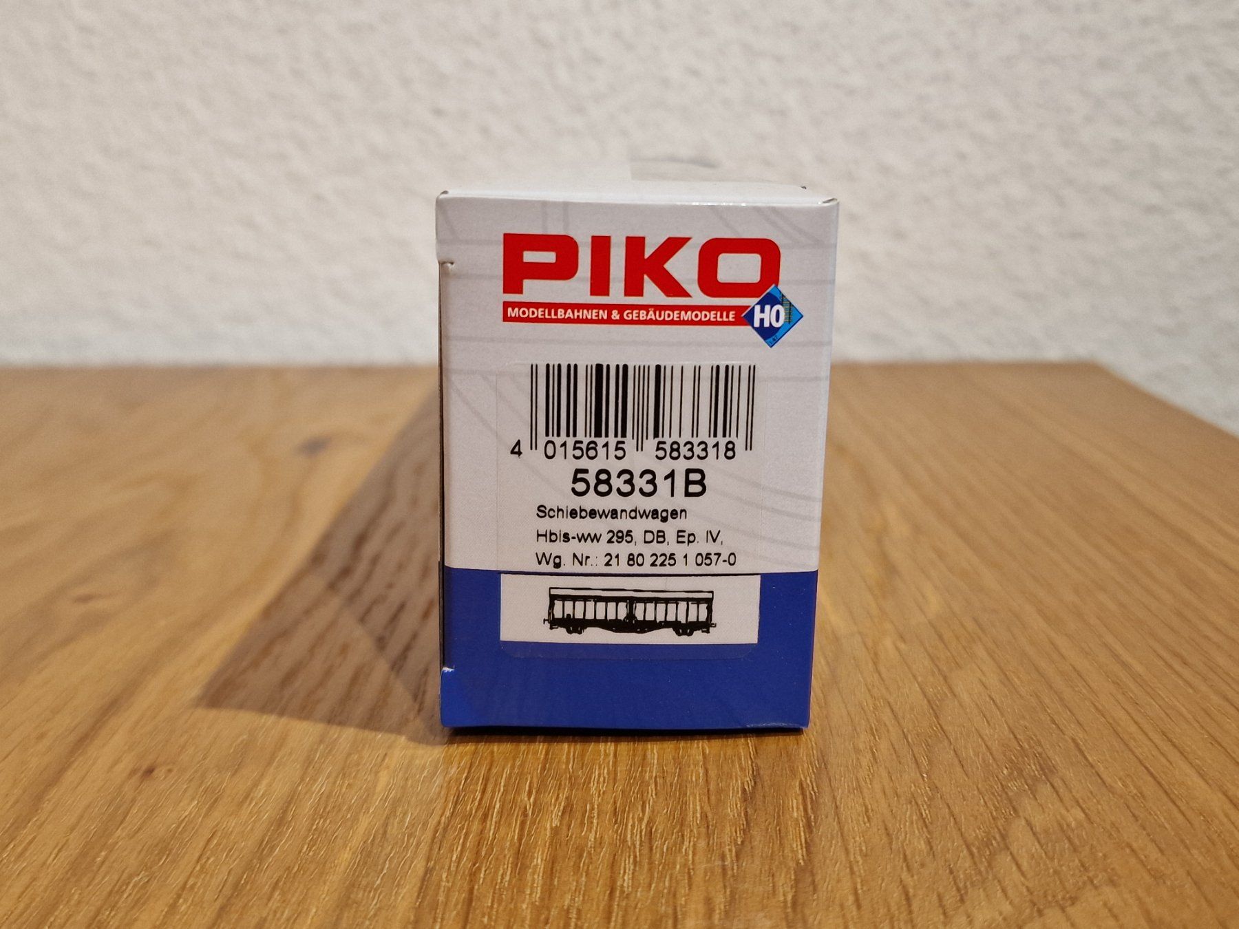 Piko Modelleisenbahnen: DB Schiebewandwagen H0 – Neu und originalverpackt aus Matten b. Interlaken von lor_hr9w 6