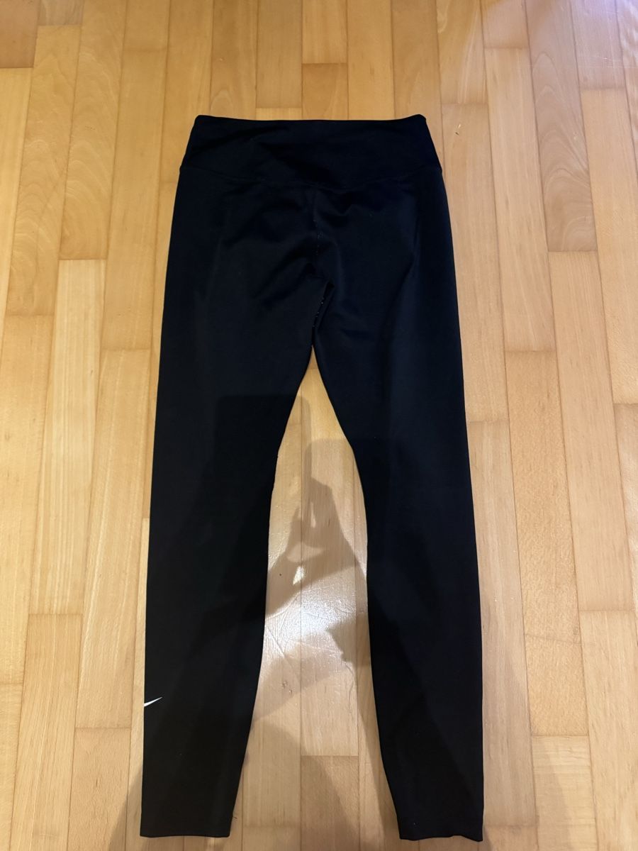 Nike Leggings: Leggins – Nuovo (secondo la descrizione) da Turgi venduto da eiiinalem 4