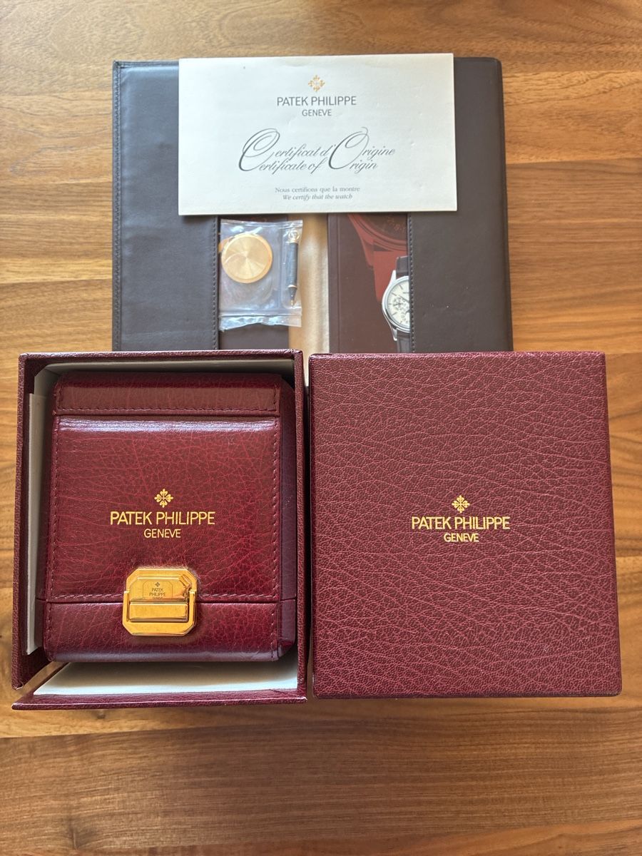 Patek Philippe Montres: Patek Philippe Perpetual Calendar – D'occasion à Pfäffikon SZ par StanleyCup 4