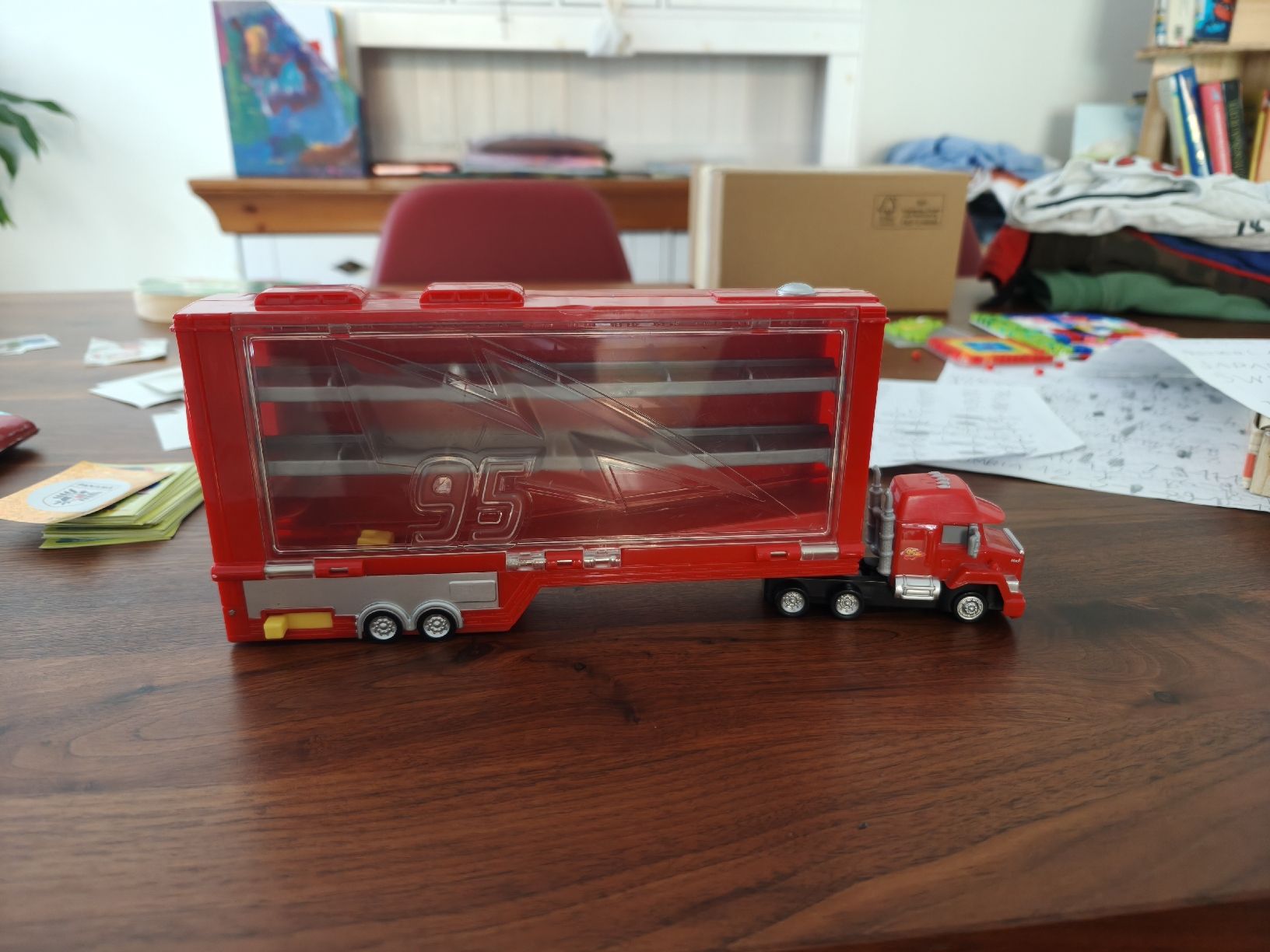 Disney Giocattoli: Camion Cars – Usato da Cugnasco venduto da Taz25 1
