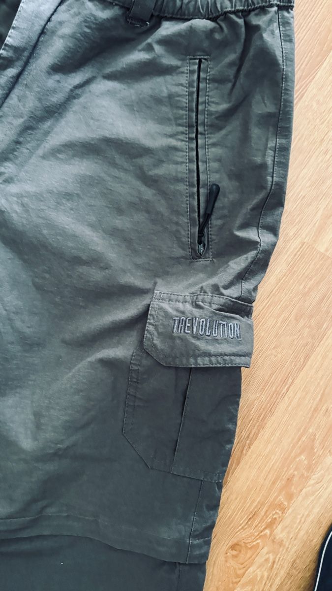 Trevolution Pantaloni: Trevolution Wanderhose Grösse 50 Zip-Off – Nuovo (secondo la descrizione) da Basel venduto da NellyBotti 2