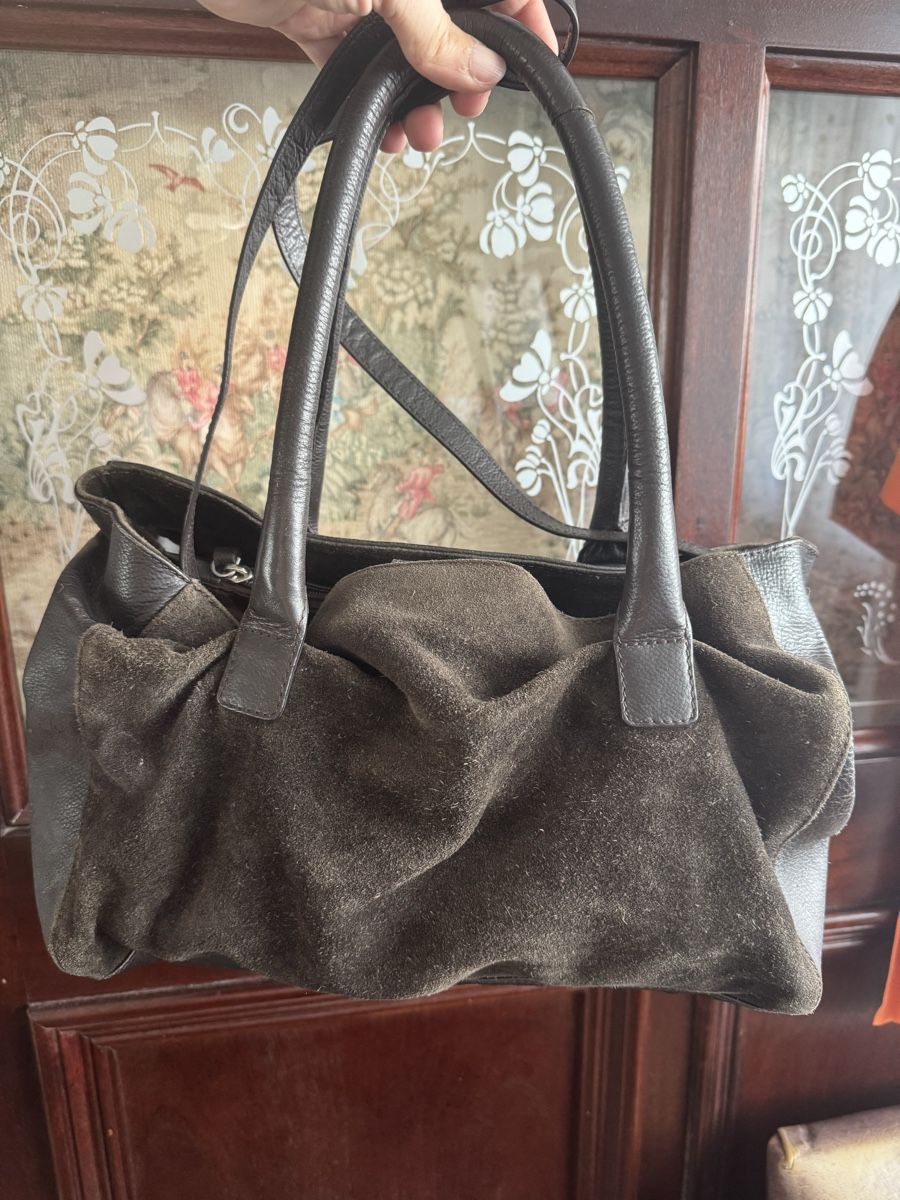 Taschen für Damen: Ledertasche Wildleder – Gebraucht aus Obfelden von cesarina10 8