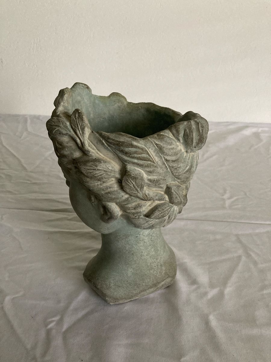 Skulpturen & Statuen: Besondere Blumenvase Kopf «Valo Collection» Büste – Neu und originalverpackt aus Aarwangen von to-hirschi 2
