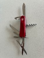 VICTORINOX EVOLUTION S17, 2.3913.SE, rot, fabrikneu & OVP
