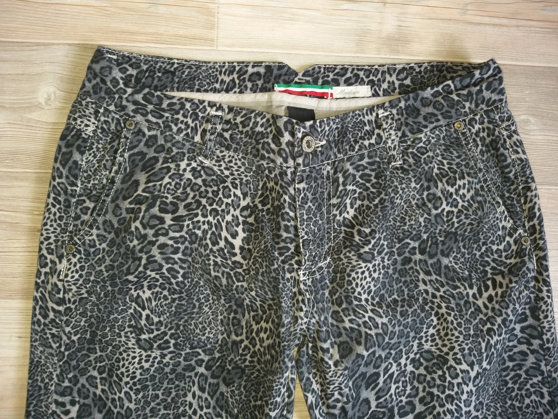 Please Jeans Jeans: Jeans PLEASE P07      Taille / Grosse M – Usato da Cossonay-ville venduto da Super-Price-Quality 1