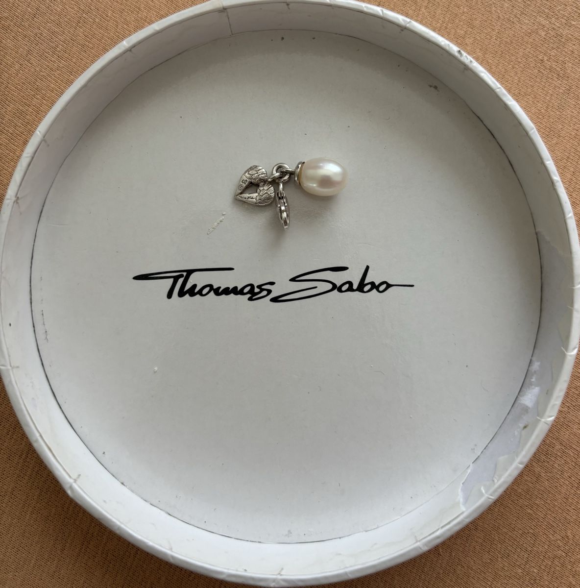 Thomas Sabo Bracciali & Braccialetti: Thomas Sabo Armband mit Charm Set – Usato da Zollikerberg venduto da Jvac2 1