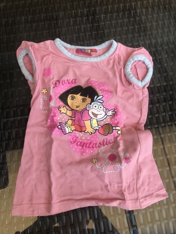 Camicette, T-shirt & Top: Mädchen T-Shirt 110 Dora – Usato da Bergdietikon venduto da antovale