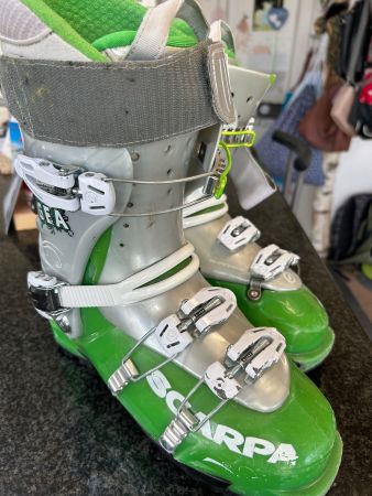 Chaussures de ski de randonnée